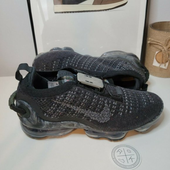Nike Air VaporMax 2020 Flyknit Black Dark Grey FK - Picture 1 of 6